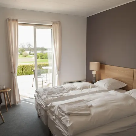 Møn Golf - Præstekilde 3* Keldbylille